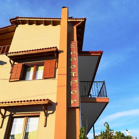 Enastron Hotel Kalavryta Bagian luar foto