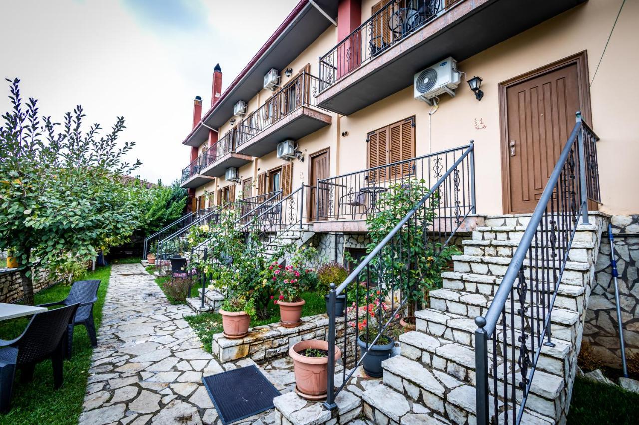 Enastron Hotel Kalavryta Bagian luar foto