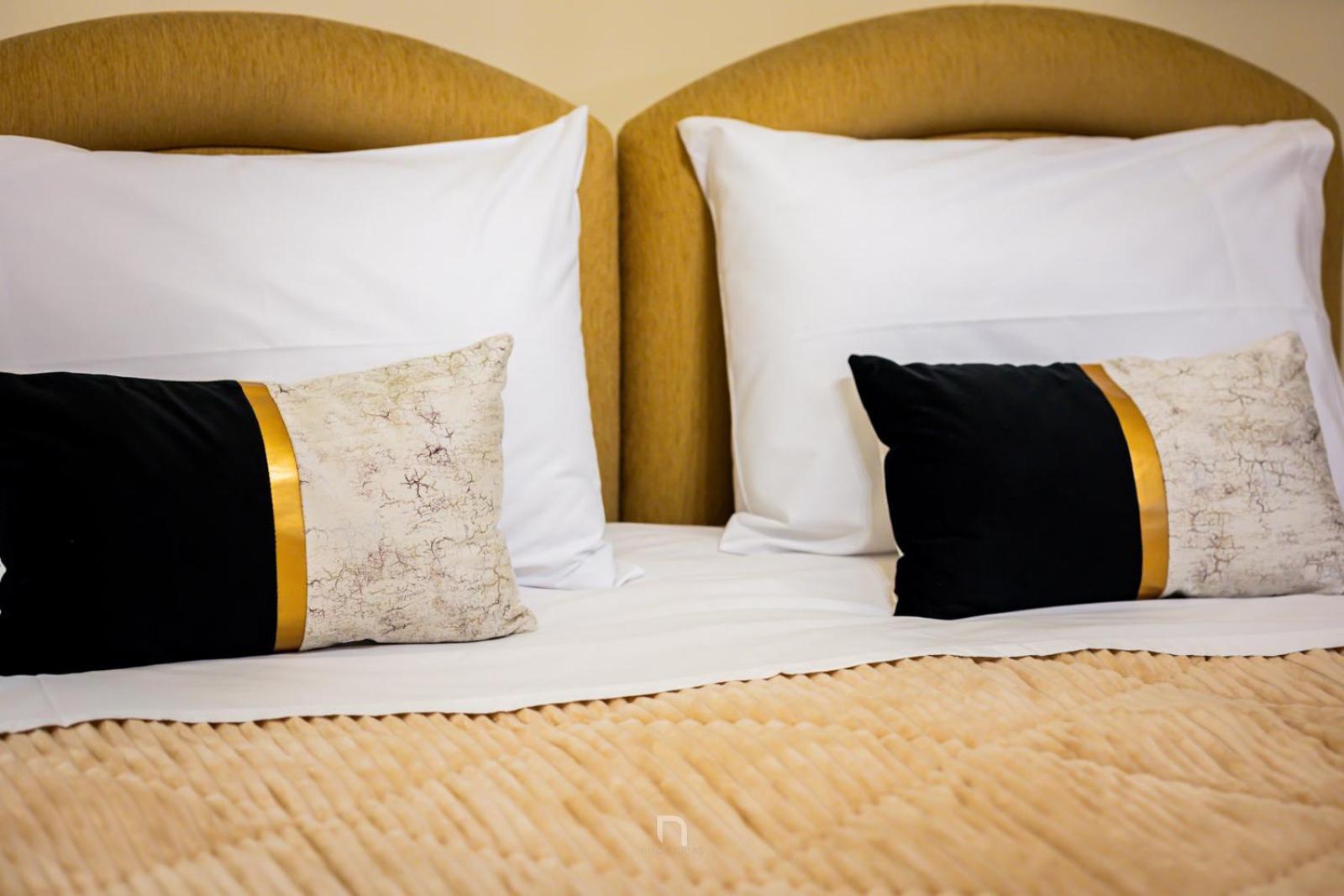 Enastron Hotel Kalavryta Bagian luar foto